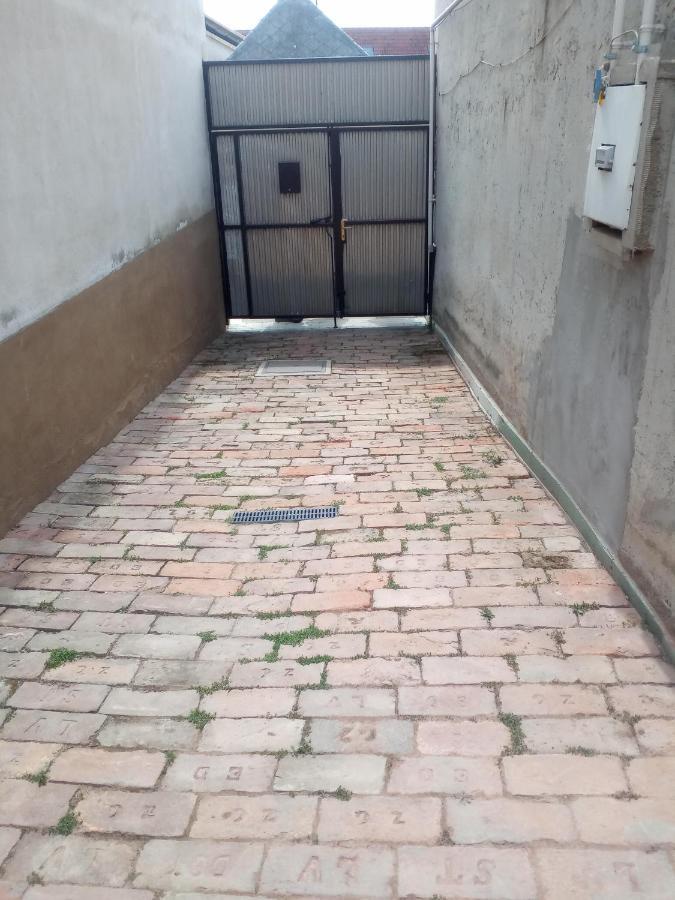 Start Apartmanok 佩奇 外观 照片