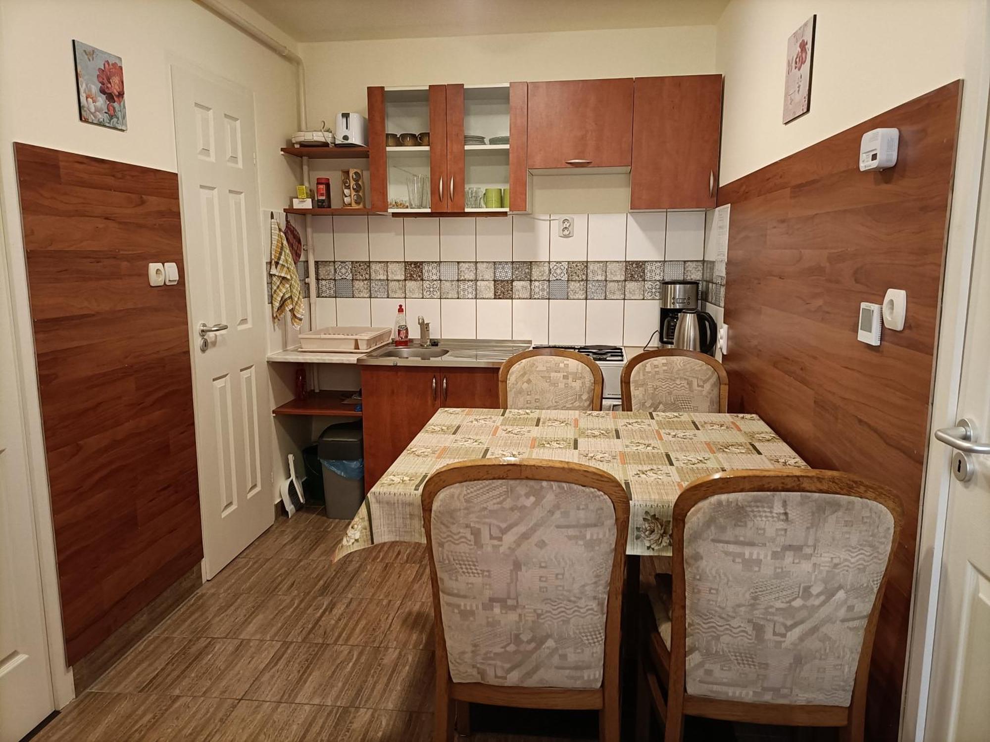 Start Apartmanok 佩奇 外观 照片