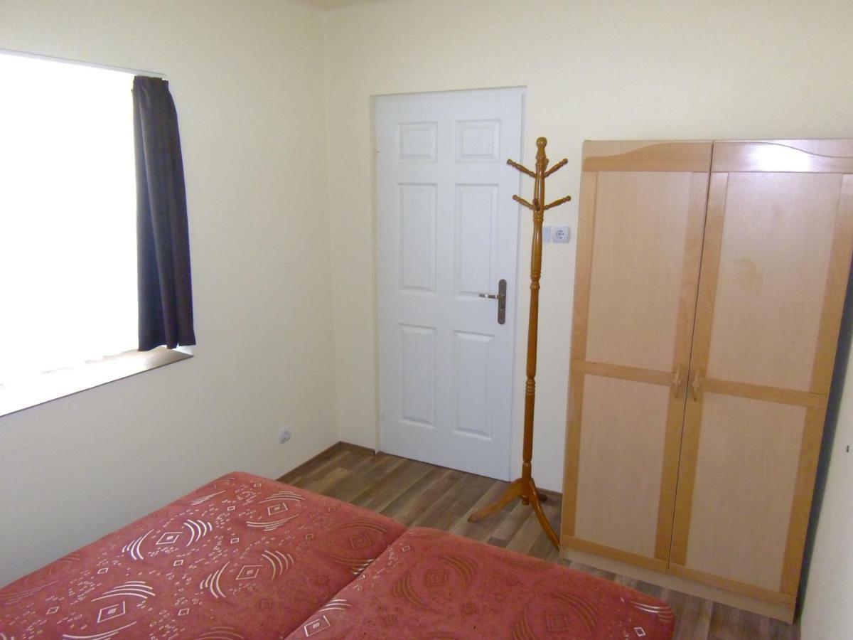 Start Apartmanok 佩奇 外观 照片