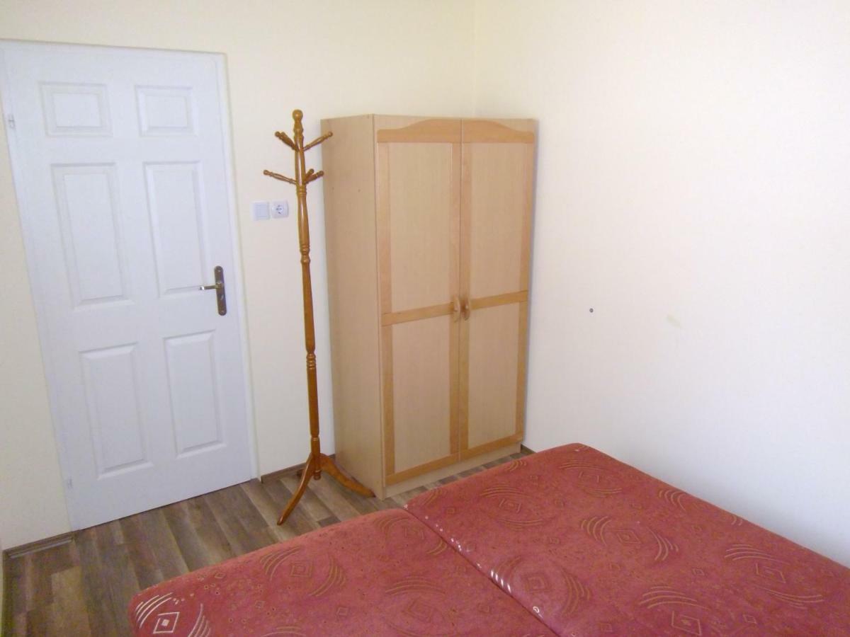 Start Apartmanok 佩奇 外观 照片